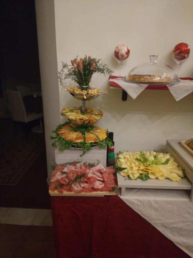 翁贝托家卡塔尼亚酒店 外观 照片